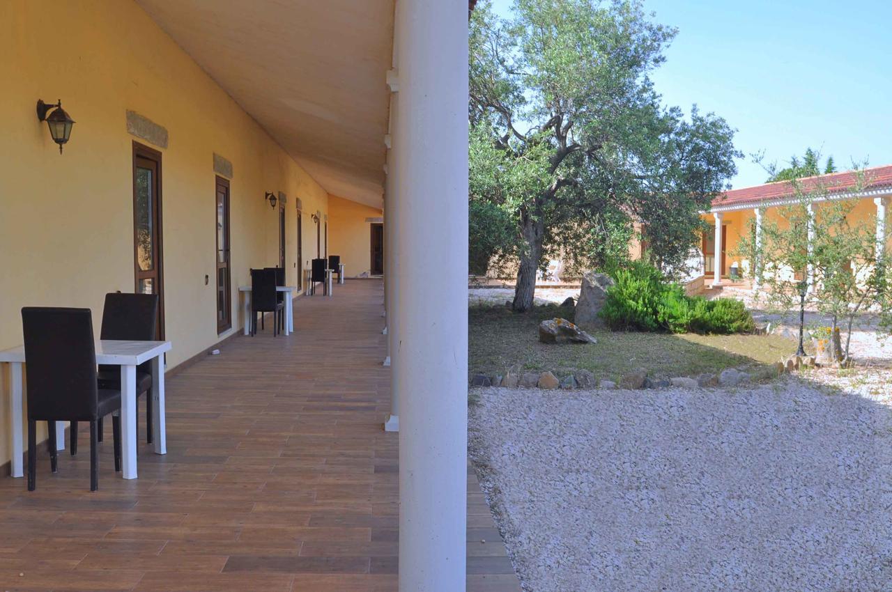 B&B Mare Della Gallura Badesi Exterior foto